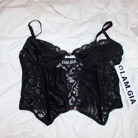 IAMGIA elana top - Picture 1 of 3